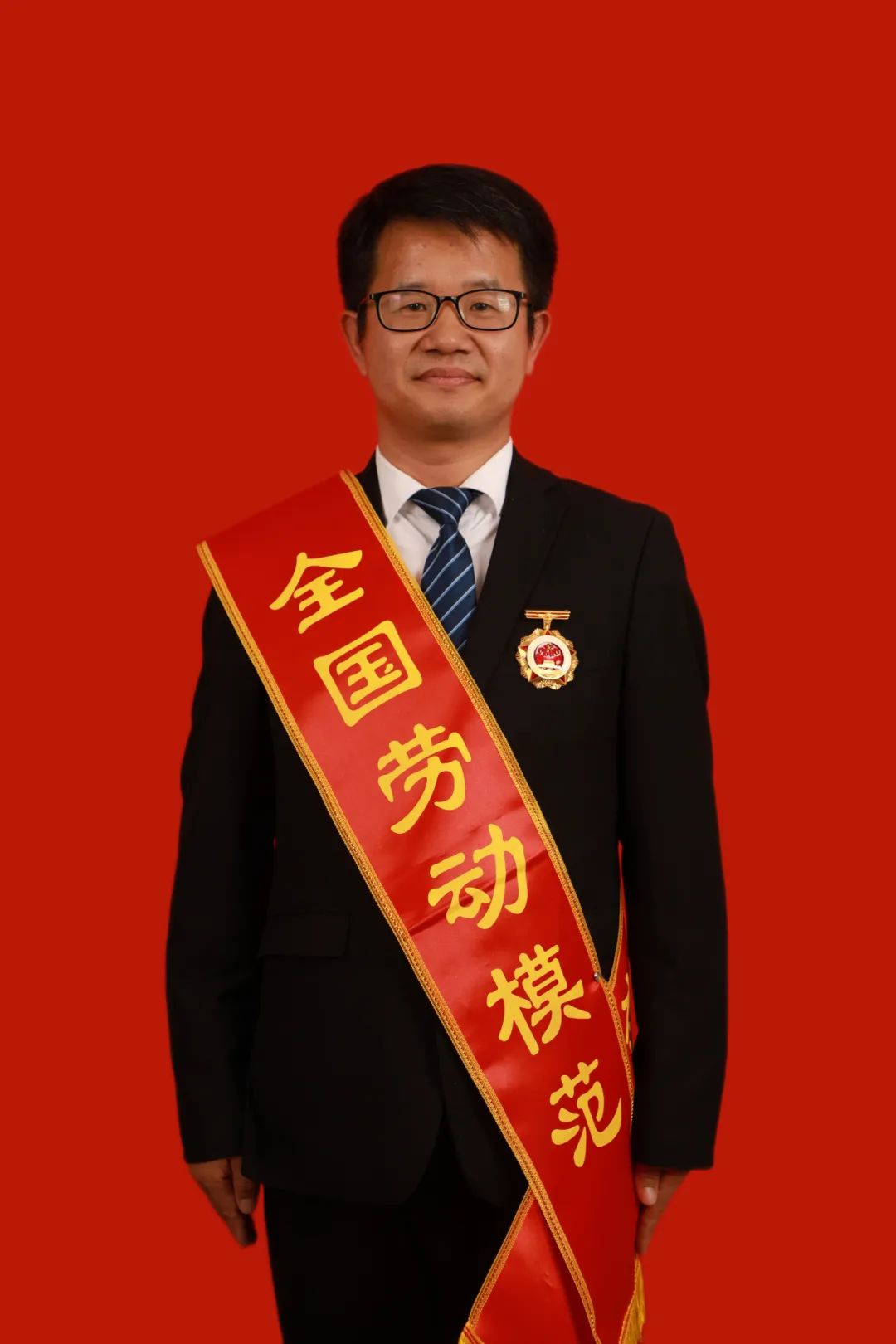 全国劳动模范，天津泵业集团副总经理、总工程师、技术中心办公室主任甘志强